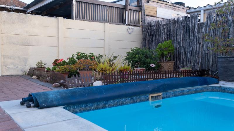 3 Bedroom Property for Sale in Townsend Estate Western Cape